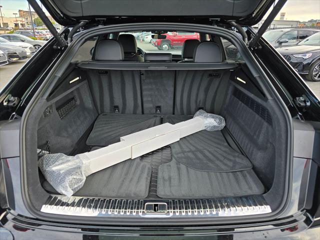2026 Audi Q8 Premium Plus 55 TFSI quattro Tiptronic
