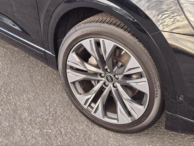 2026 Audi Q8 Premium Plus 55 TFSI quattro Tiptronic