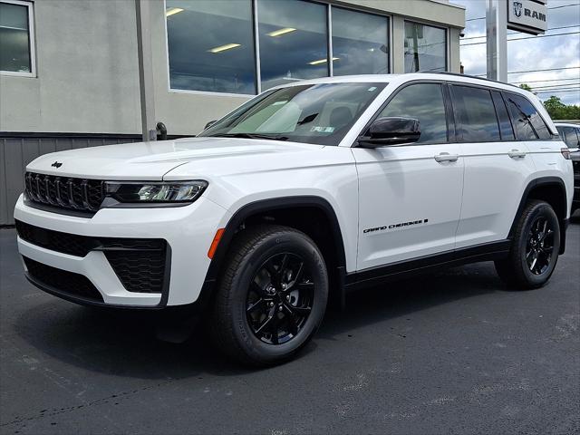 2026 Jeep Grand Cherokee GRAND CHEROKEE LAREDO ALTITUDE 4X4 2026 Jeep Grand Cherokee GRAND CHEROKEE LAREDO ALTITUDE 4X4