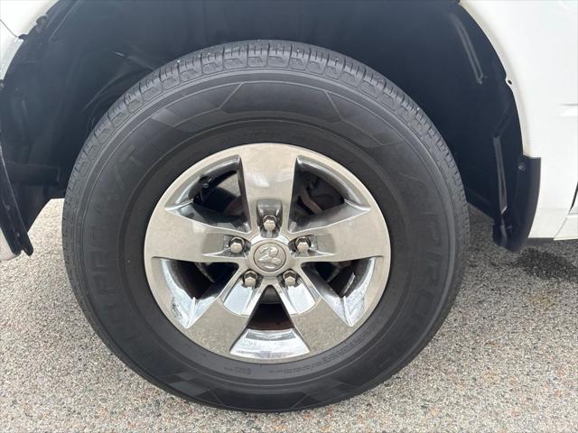 2021 Ram 1500 SLT Crew Cab 4x4 5'7" Box