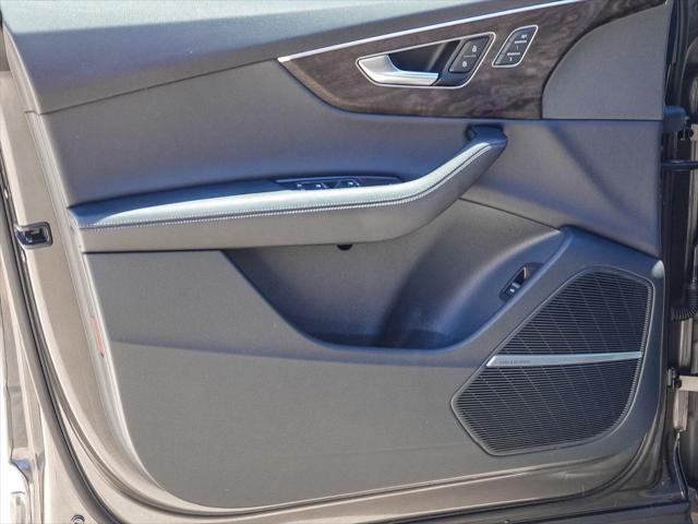 2023 Audi Q7 Premium Plus 45 TFSI quattro Tiptronic