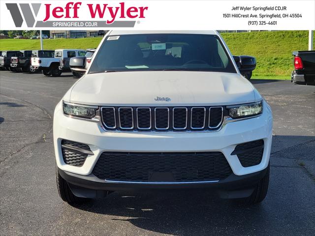 2026 Jeep Grand Cherokee GRAND CHEROKEE LAREDO 4X4