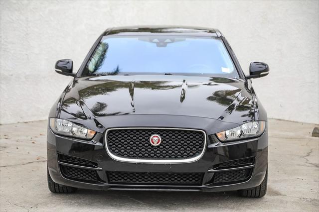 2018 Jaguar XE 25t Premium