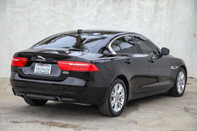 2018 Jaguar XE 25t Premium