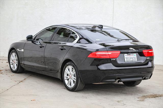 2018 Jaguar XE 25t Premium