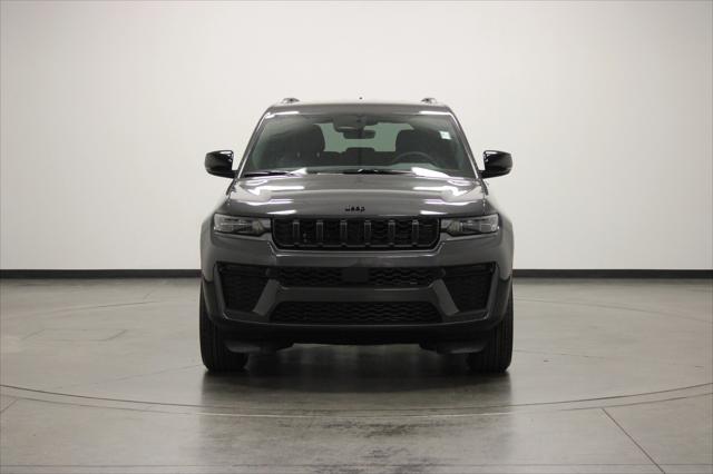 2026 Jeep Grand Cherokee GRAND CHEROKEE LAREDO ALTITUDE 4X4 2026 Jeep Grand Cherokee GRAND CHEROKEE LAREDO ALTITUDE 4X4