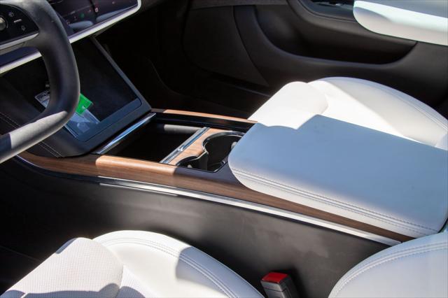 2022 Tesla Model S Dual Motor All-Wheel Drive