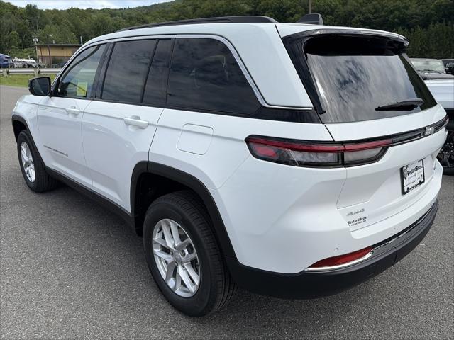 2026 Jeep Grand Cherokee GRAND CHEROKEE LAREDO 4X4