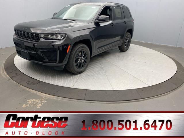 2026 Jeep Grand Cherokee GRAND CHEROKEE LAREDO ALTITUDE 4X4