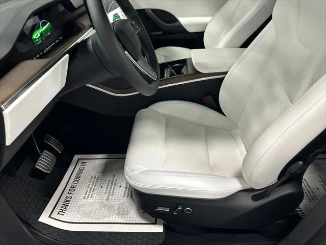 2022 Tesla Model X Dual Motor All-Wheel Drive
