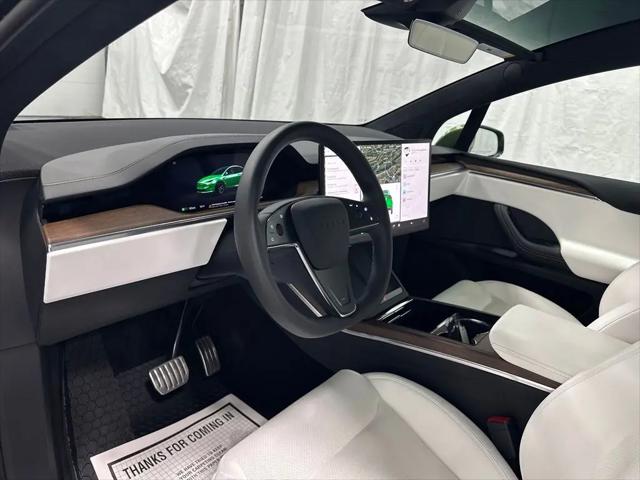 2022 Tesla Model X Dual Motor All-Wheel Drive
