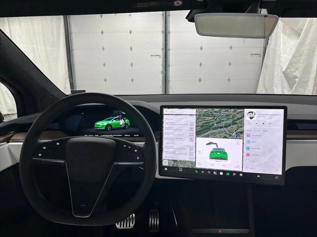 2022 Tesla Model X Dual Motor All-Wheel Drive