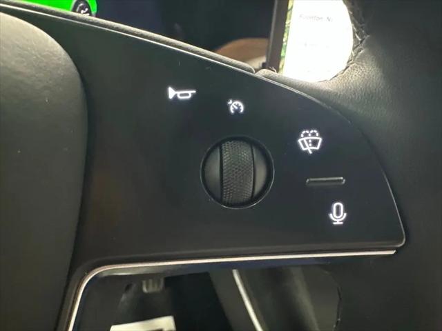 2022 Tesla Model X Dual Motor All-Wheel Drive