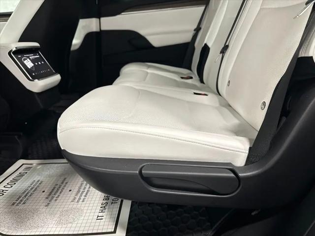 2022 Tesla Model X Dual Motor All-Wheel Drive