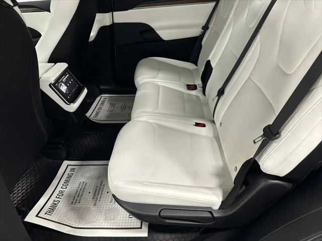 2022 Tesla Model X Dual Motor All-Wheel Drive