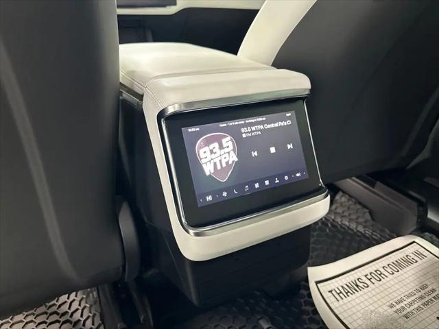 2022 Tesla Model X Dual Motor All-Wheel Drive