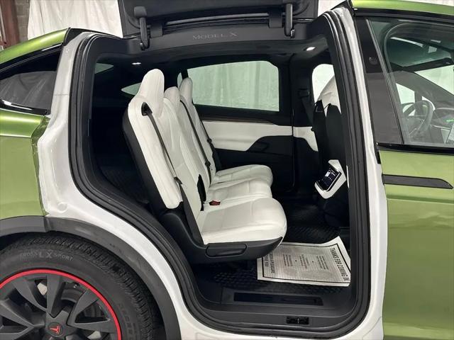 2022 Tesla Model X Dual Motor All-Wheel Drive