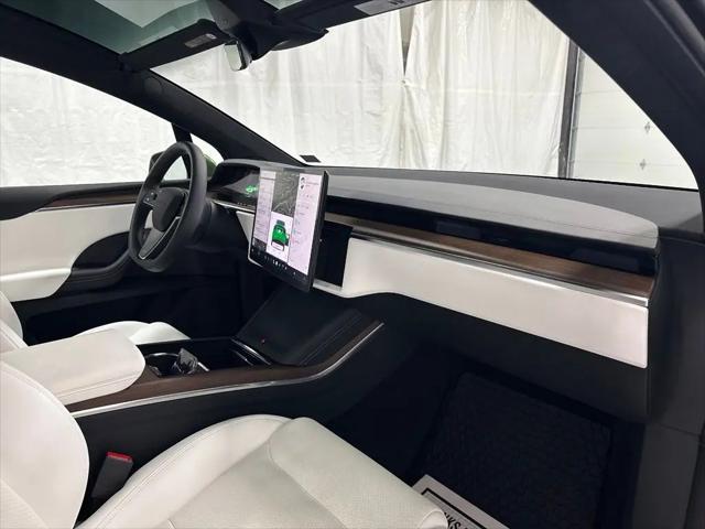 2022 Tesla Model X Dual Motor All-Wheel Drive