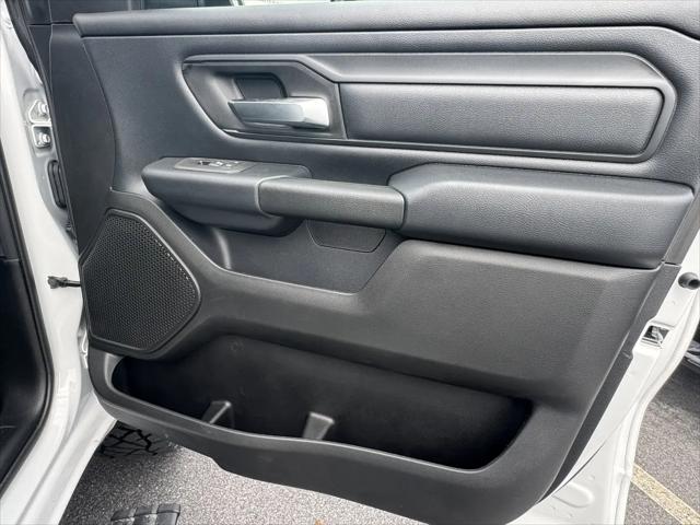 2026 Ram 1500 Express Crew Cab 4x4 57 Box