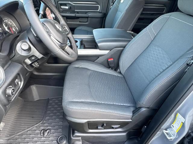 2026 Ram 2500 Big Horn Crew Cab 4x2 64 Box