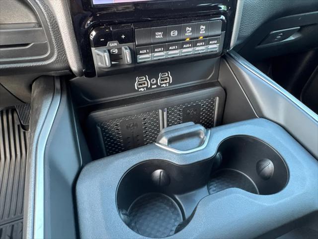 2026 Ram 2500 Big Horn Crew Cab 4x2 64 Box