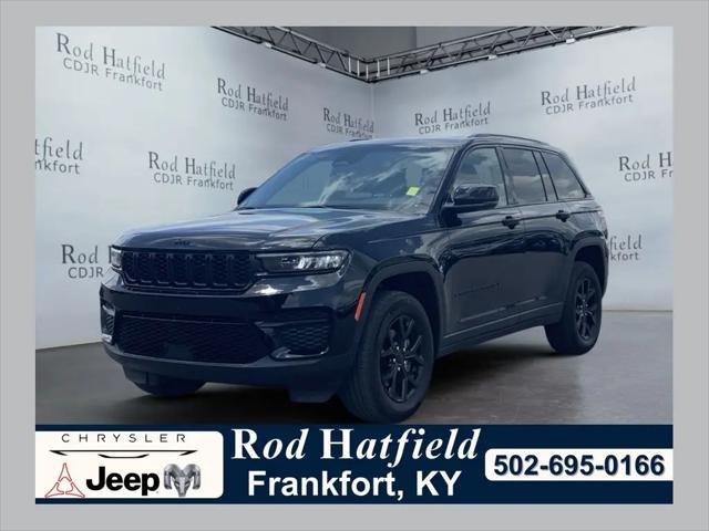2025 Jeep Grand Cherokee Altitude 4x4 for sale in Frankfort, KY