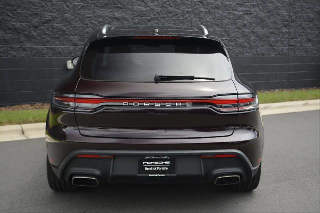 2026 Porsche Macan Macan