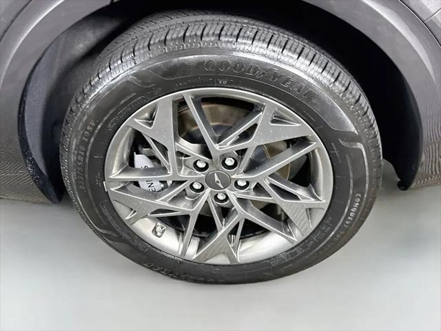 2024 Genesis GV70 2.5T AWD