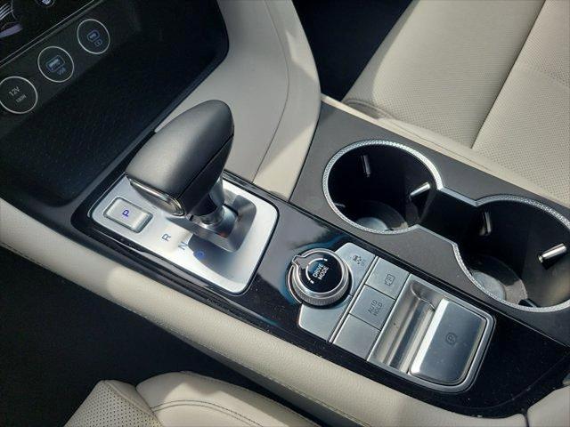 2025 Genesis G70 2.5T RWD