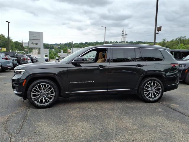 2023 Jeep Grand Cherokee L Summit Reserve 4x4 2023 Jeep Grand Cherokee L Summit Reserve 4x4