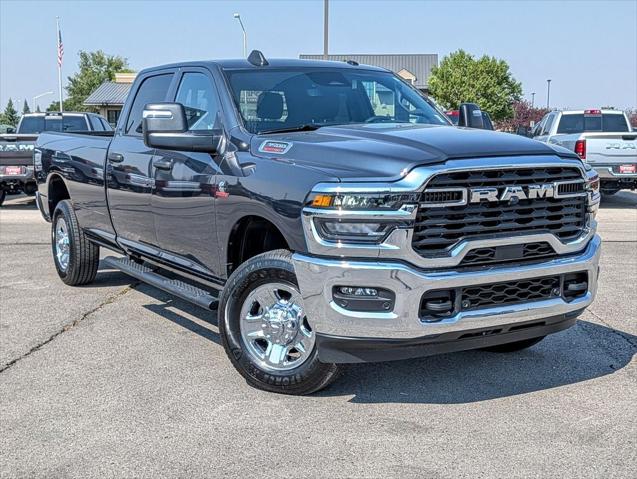 2026 RAM Ram 3500 RAM 3500 TRADESMAN CREW CAB 4X4 8 BOX