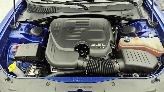 2021 Dodge Charger SXT RWD