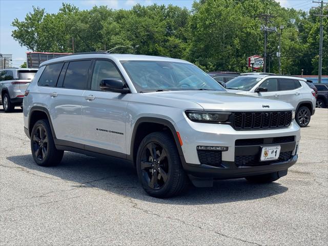 2023 Jeep Grand Cherokee L Limited 4x4 2023 Jeep Grand Cherokee L Limited 4x4