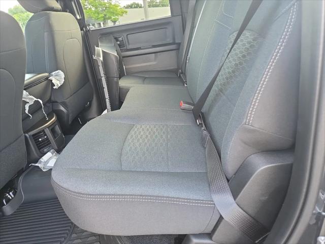 2026 Ram 2500 Warlock Crew Cab 4x4 64 Box