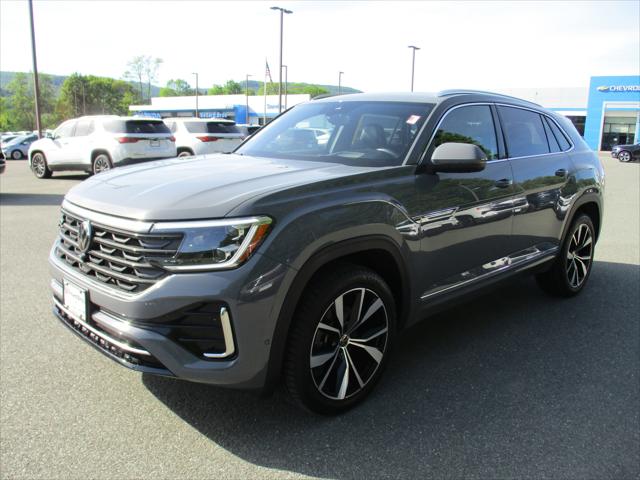 2024 Volkswagen Atlas Cross Sport 2.0T SEL Premium R-Line for sale in Cheshire, MA