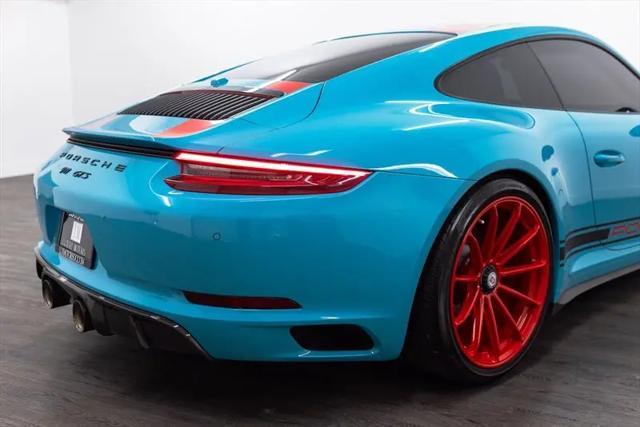 2019 Porsche 911 Carrera GTS