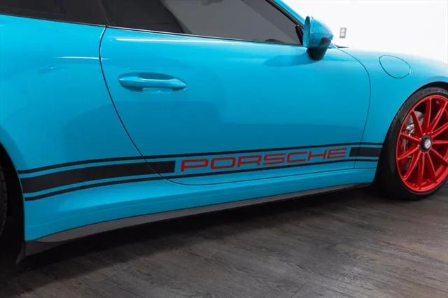 2019 Porsche 911 Carrera GTS