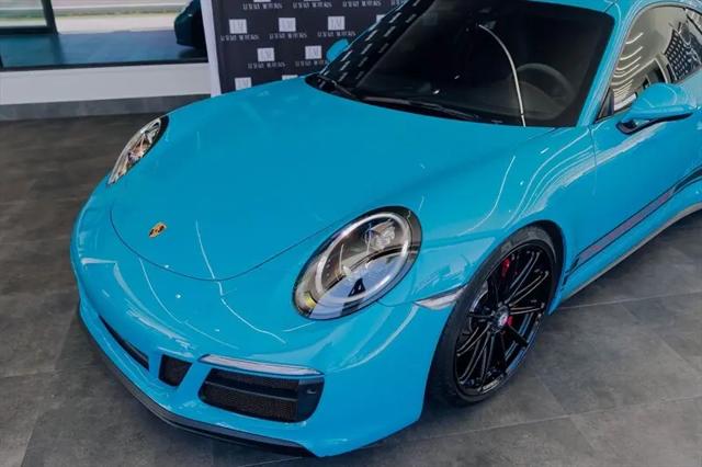 2019 Porsche 911 Carrera GTS