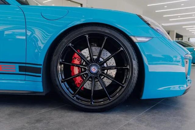 2019 Porsche 911 Carrera GTS