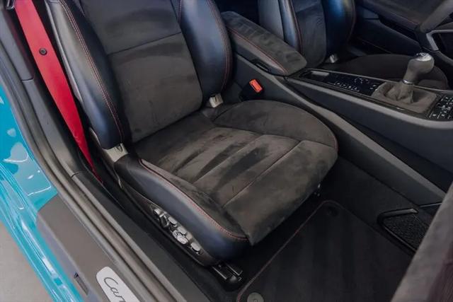 2019 Porsche 911 Carrera GTS