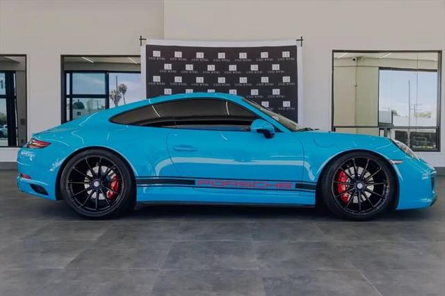 2019 Porsche 911 Carrera GTS