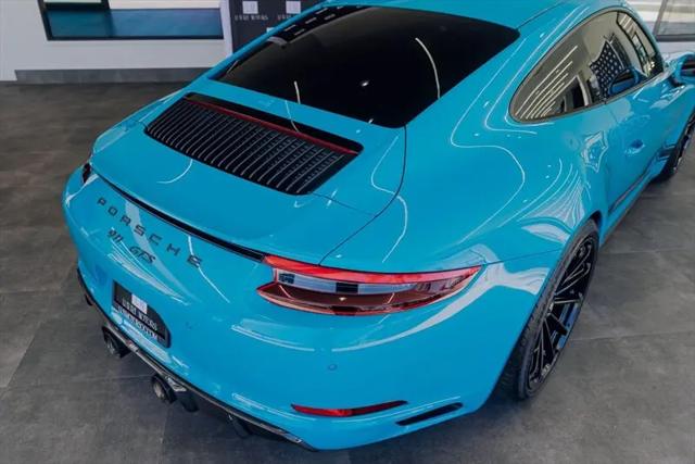 2019 Porsche 911 Carrera GTS