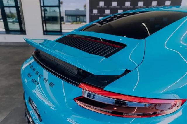 2019 Porsche 911 Carrera GTS