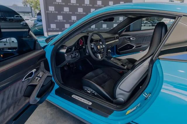 2019 Porsche 911 Carrera GTS