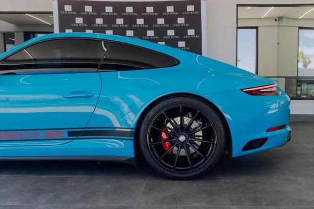 2019 Porsche 911 Carrera GTS