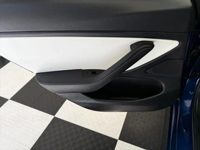 2020 Tesla Model 3 Long Range Dual Motor All-Wheel Drive