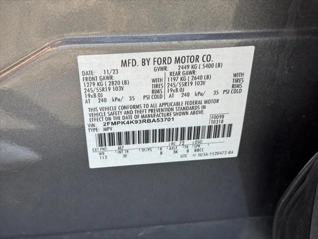 2024 Ford Edge Titanium