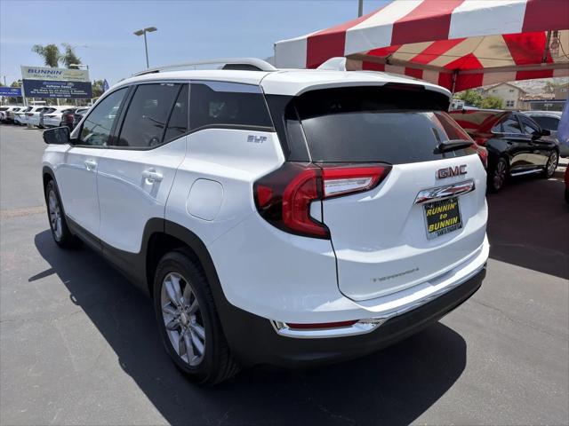 2023 GMC Terrain FWD SLT