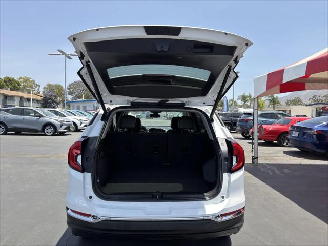 2023 GMC Terrain FWD SLT