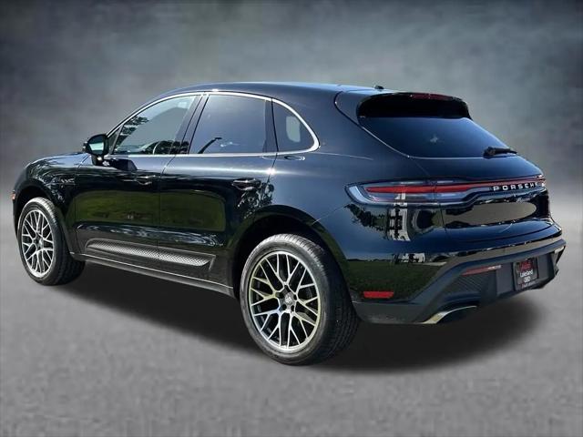 2023 Porsche Macan T